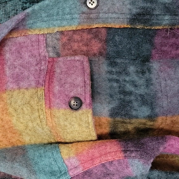 Multi Color Shacket - Picture 4 of 5